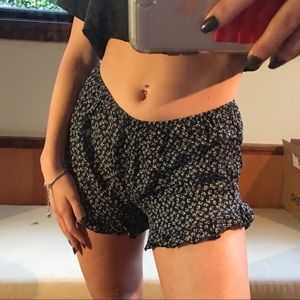 Floral Flowy Shorts (Brandy Melville)